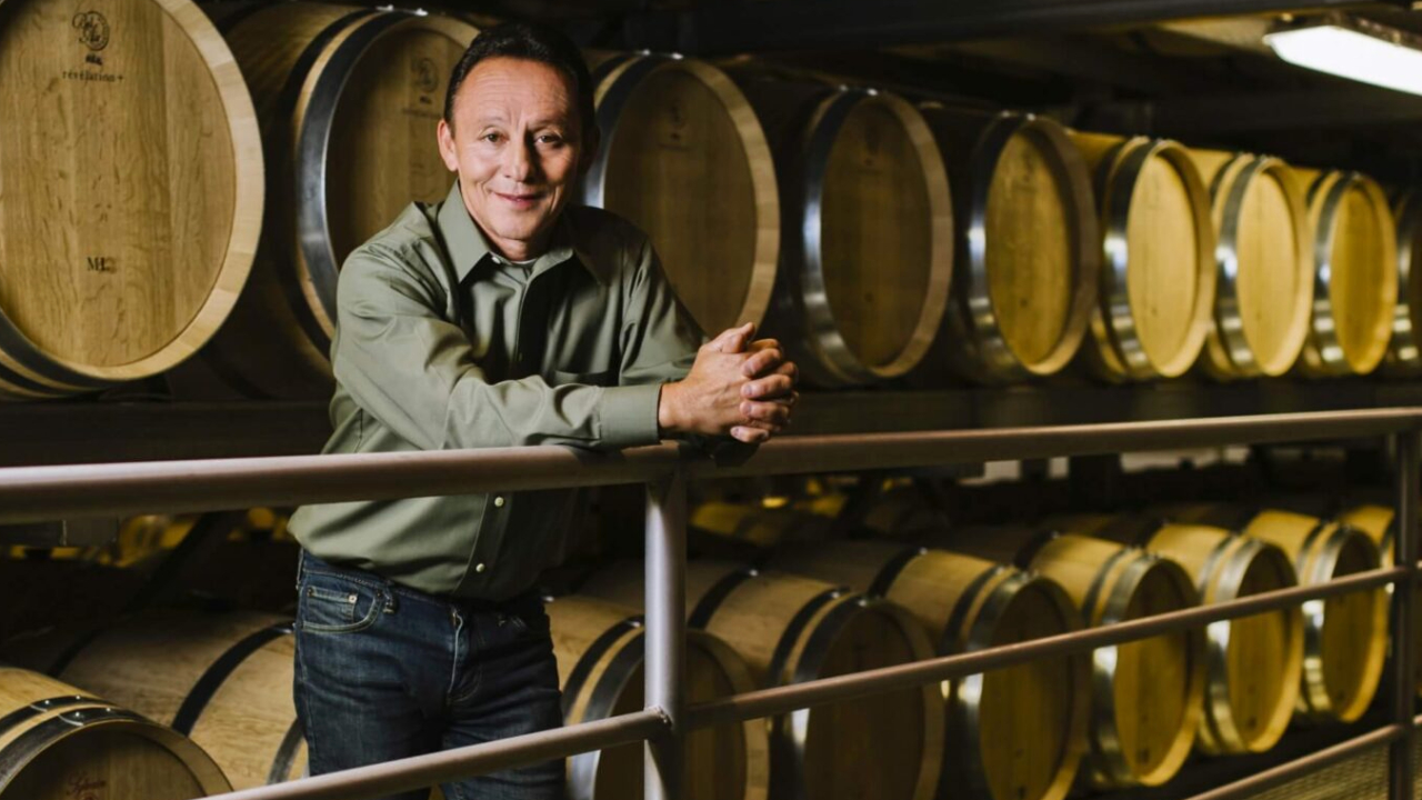 Shafer winemaker Elias Fernandez