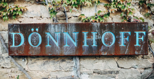 Weingut Donnhoff sign